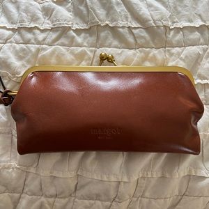 BRAND NEW NWT Margot New York Clutch